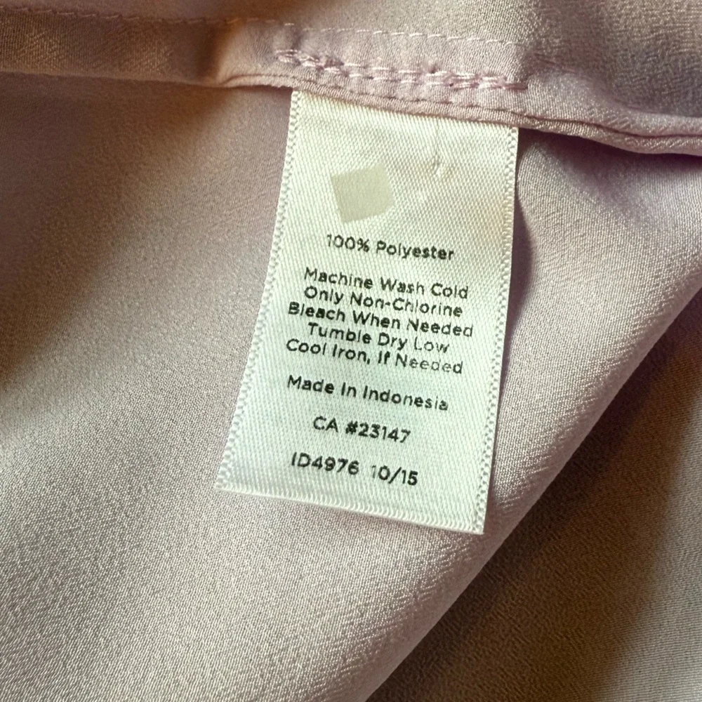 💜Talbots Lavender Women's V-neck Top Blouse Long Roll up Sleeves size small EUC - Picture 6 of 6